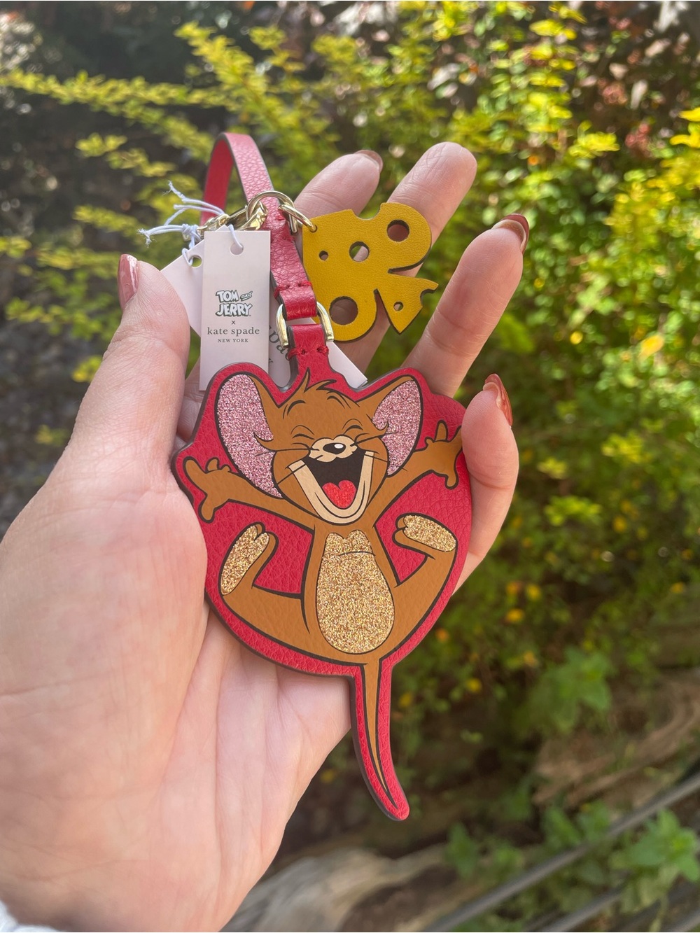 Kate Spade x Tom y Jerry Bag Charm - Picture 3 of 3